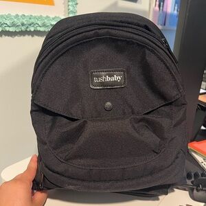 TushBaby Hip Carrier